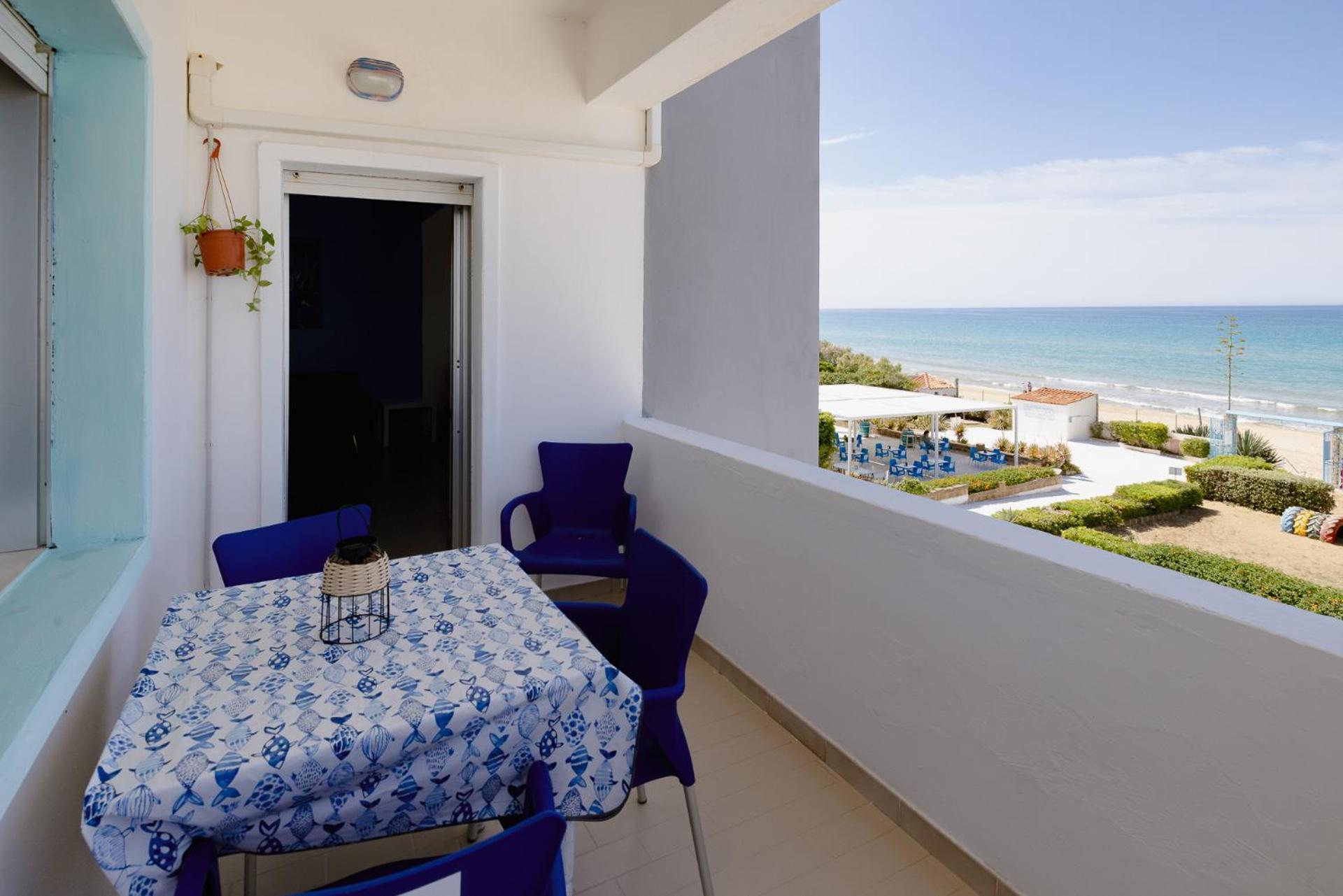 Residence Le 4 Stagioni Menfi Bagian luar foto